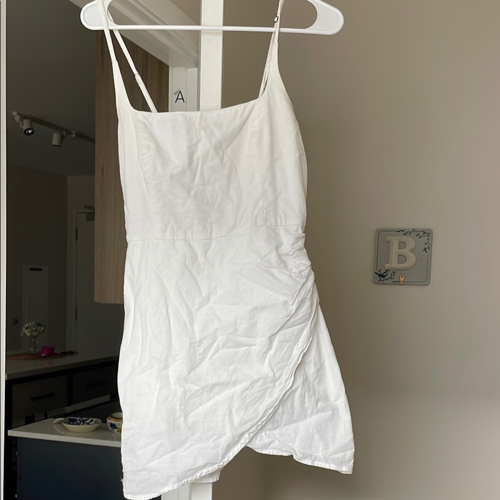 Elegant White Spaghetti Strap Dress